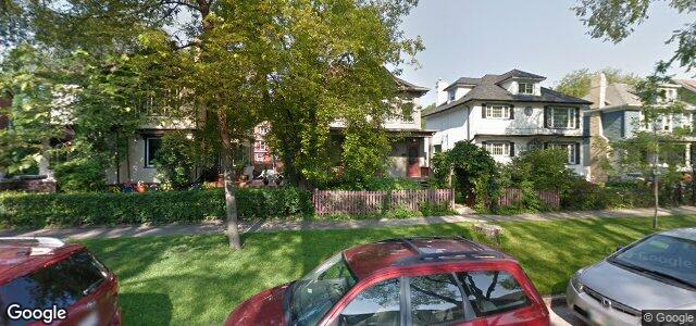 Larawan ng 176 Ethelbert Street sa Winnipeg, Manitoba