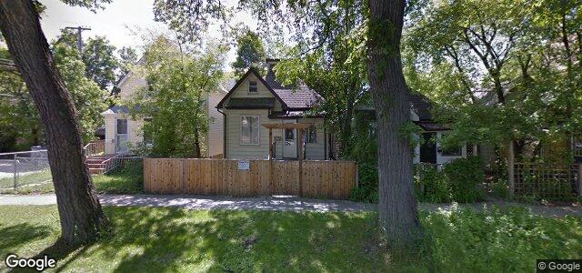 Photo of 18 Knappen Avenue in Winnipeg, Manitoba