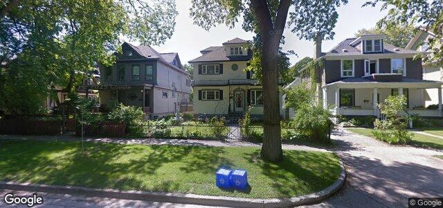 Larawan ng 180 Ethelbert Street sa Winnipeg, Manitoba