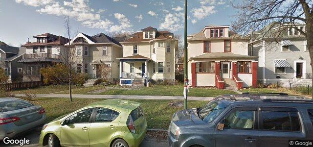 Larawan ng 182 Home Street sa Winnipeg, Manitoba