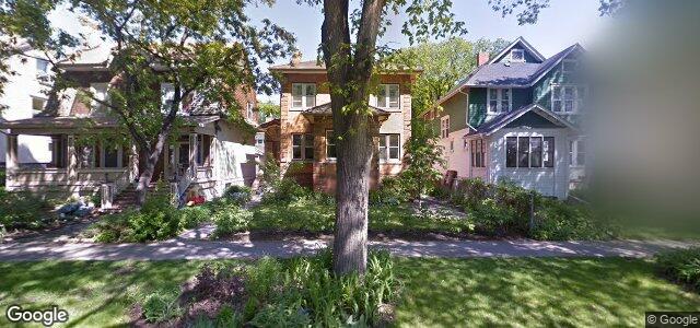 Larawan ng 205 Ethelbert Street sa Winnipeg, Manitoba