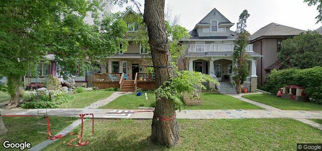 Larawan ng 205 Lenore Street sa Winnipeg, Manitoba