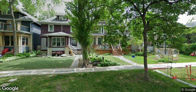 Larawan ng 207 Lenore Street sa Winnipeg, Manitoba