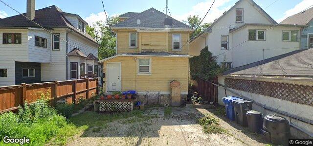 Larawan ng 208 Lenore Street sa Winnipeg, Manitoba
