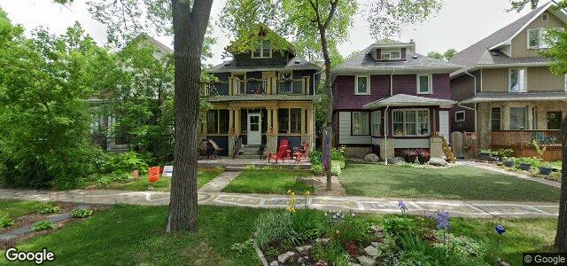 Larawan ng 213 Lenore Street sa Winnipeg, Manitoba