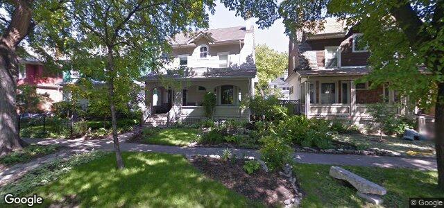 Larawan ng 217 Ethelbert Street sa Winnipeg, Manitoba