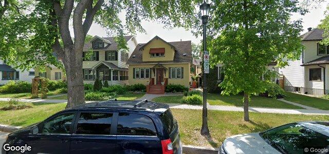 Larawan ng 218 Sherburn Street sa Winnipeg, Manitoba