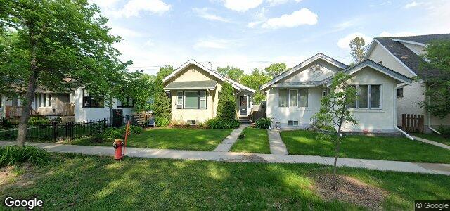 Larawan ng 219 Sherburn Street sa Winnipeg, Manitoba