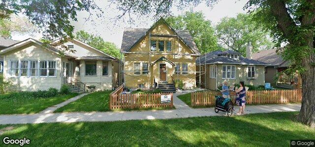 Larawan ng 233 Sherburn Street sa Winnipeg, Manitoba