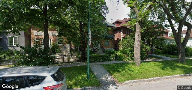 Larawan ng 240 Ruby Street sa Winnipeg, Manitoba