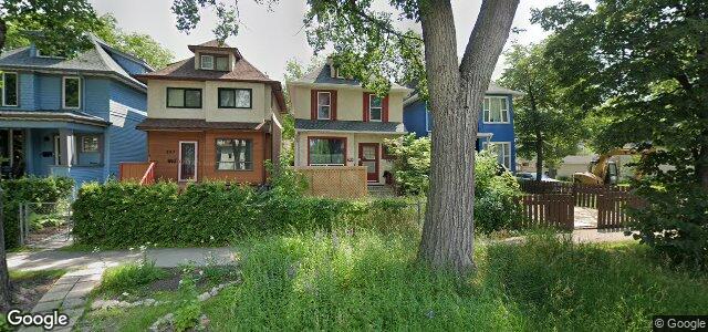 Larawan ng 245 Ruby Street sa Winnipeg, Manitoba