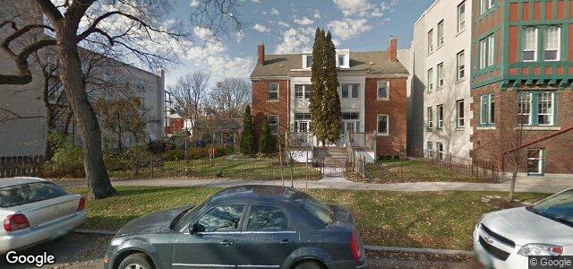 Larawan ng 264 Home Street sa Winnipeg, Manitoba