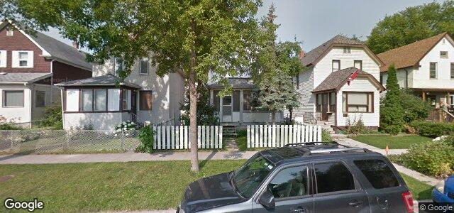 Larawan ng 30 Evanson Street sa Winnipeg, Manitoba
