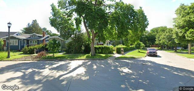 Photo of 33 Sherburn Street in Winnipeg, Manitoba