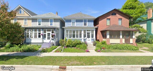 Larawan ng 520 Camden Place sa Winnipeg, Manitoba