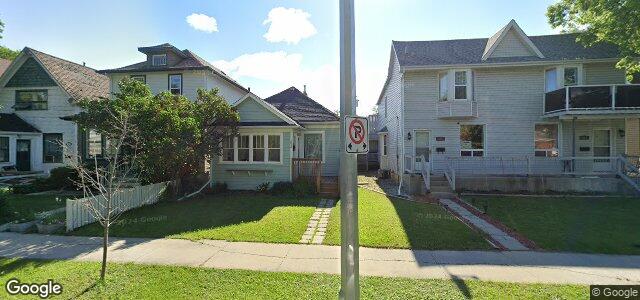 Photo of 523 Newman Street in Winnipeg, Manitoba