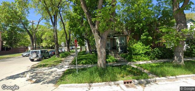 Larawan ng 76 Evanson Street sa Winnipeg, Manitoba