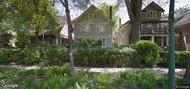 Larawan ng 77 Ethelbert Street sa Winnipeg, Manitoba
