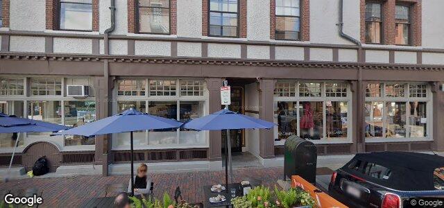 Larawan ng 82 Chestnut Street sa Winnipeg, Manitoba