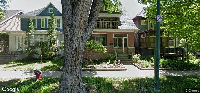 83 Evanson Street（加拿大曼尼托巴省溫尼伯市）房屋照片