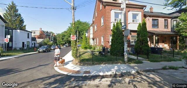 Larawan ng 860 Palmerston Avenue sa Winnipeg, Manitoba