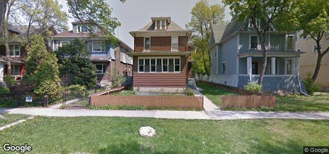 Larawan ng 87 Canora Street sa Winnipeg, Manitoba