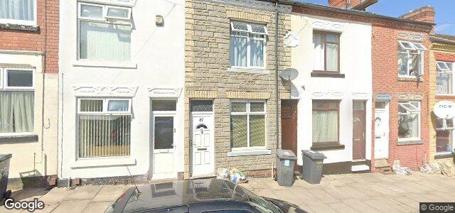 Larawan ng 87 Ruby Street sa Winnipeg, Manitoba