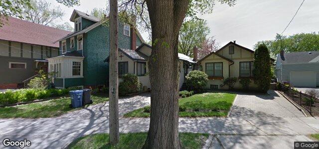 Larawan ng 902 Palmerston Avenue sa Winnipeg, Manitoba