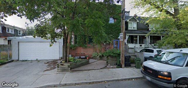 Larawan ng 924 Palmerston Avenue sa Winnipeg, Manitoba