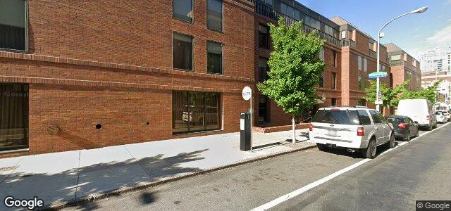 Larawan ng 94 Walnut Street sa Winnipeg, Manitoba