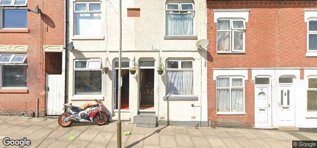 Larawan ng 99 Ruby Street sa Winnipeg, Manitoba