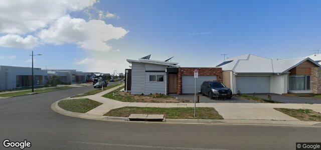 Larawan ng 124 Oakdean Boulevard sa Winnipeg, Manitoba