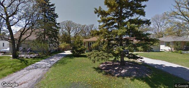 Larawan ng 124 Sunnyside Boulevard sa Winnipeg, Manitoba