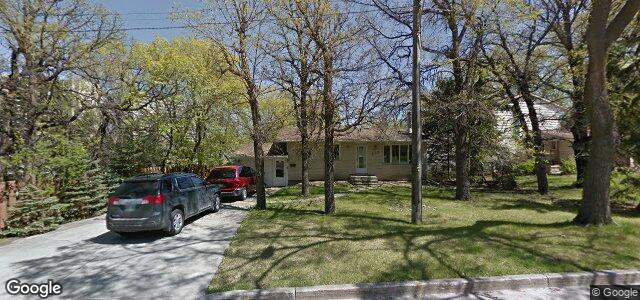 Larawan ng 207 Oakdean Boulevard sa Winnipeg, Manitoba
