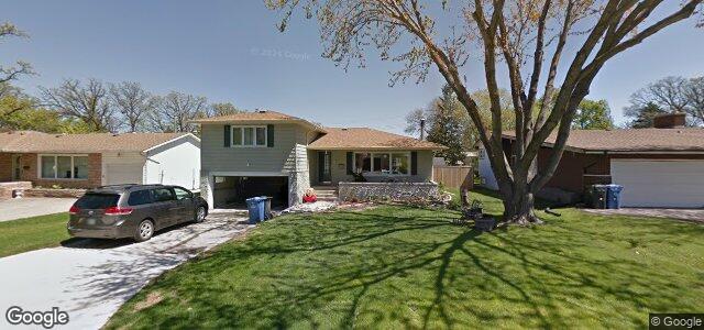 Larawan ng 27 Armour Crescent sa Winnipeg, Manitoba