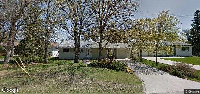 Larawan ng 2744 Assiniboine Avenue sa Winnipeg, Manitoba