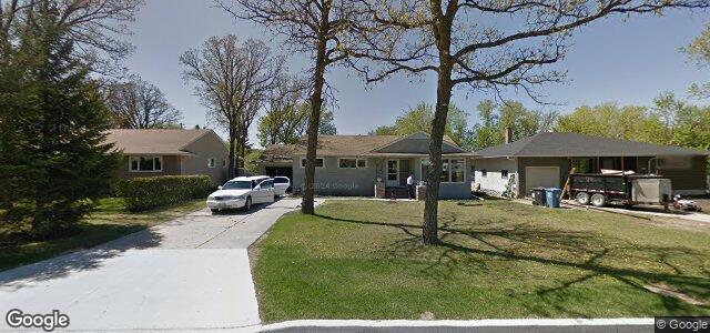 Larawan ng 38 Armour Crescent sa Winnipeg, Manitoba