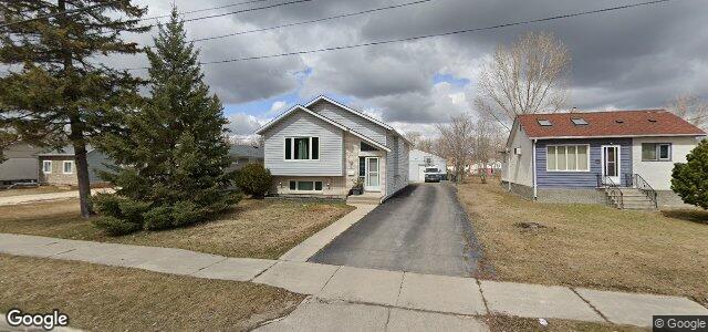 Larawan ng 121 Hindley Avenue sa Winnipeg, Manitoba