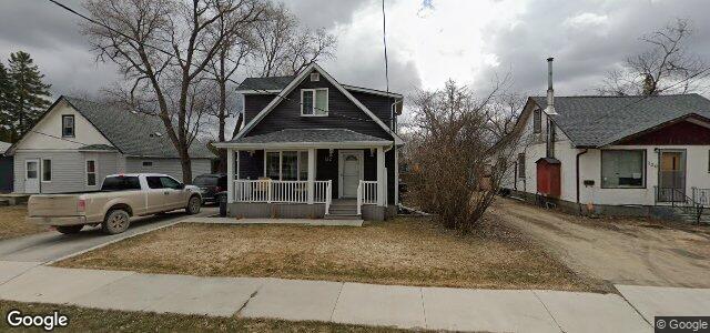 Larawan ng 132 Sadler Avenue sa Winnipeg, Manitoba