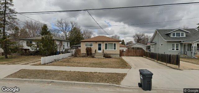 Larawan ng 137 Sadler Avenue sa Winnipeg, Manitoba