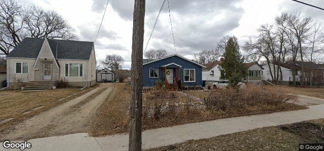 Larawan ng 142 Berrydale Avenue sa Winnipeg, Manitoba