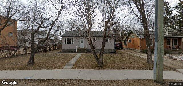 Larawan ng 170 Berrydale Avenue sa Winnipeg, Manitoba