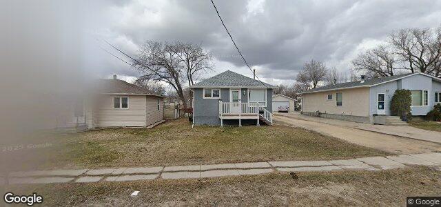 Larawan ng 173 Worthington Avenue sa Winnipeg, Manitoba