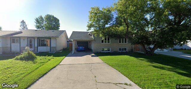 Larawan ng 20 Maralbo Avenue E sa Winnipeg, Manitoba