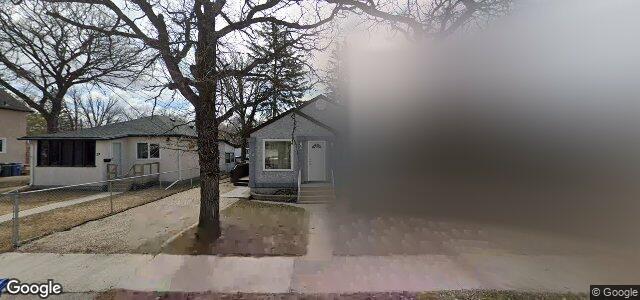Larawan ng 22 Berrydale Avenue sa Winnipeg, Manitoba