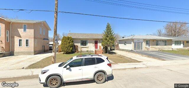 Larawan ng 227 Beliveau Road sa Winnipeg, Manitoba