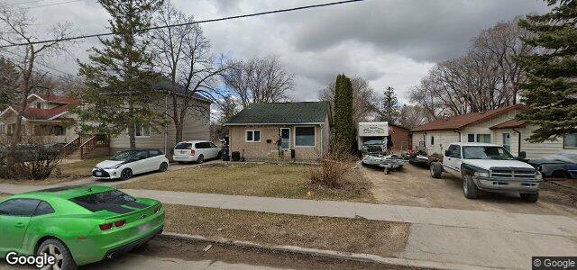 Larawan ng 27 Sadler Avenue sa Winnipeg, Manitoba