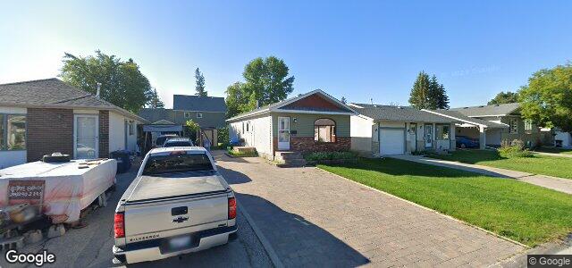 Larawan ng 28 Maralbo Avenue E sa Winnipeg, Manitoba