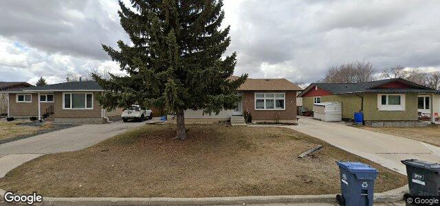 Larawan ng 394 St George Road sa Winnipeg, Manitoba