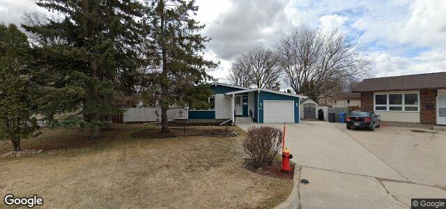Larawan ng 406 St George Road sa Winnipeg, Manitoba